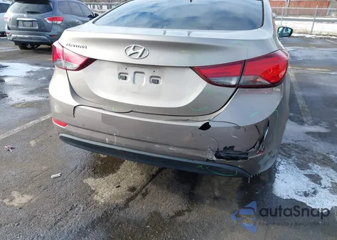 2016 Hyundai Elantra Se z USA, uszkodzony, nr VIN 5NPDH4AE0GH696190